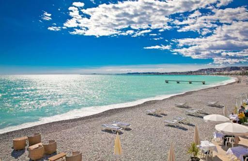 100m De La * Nizza